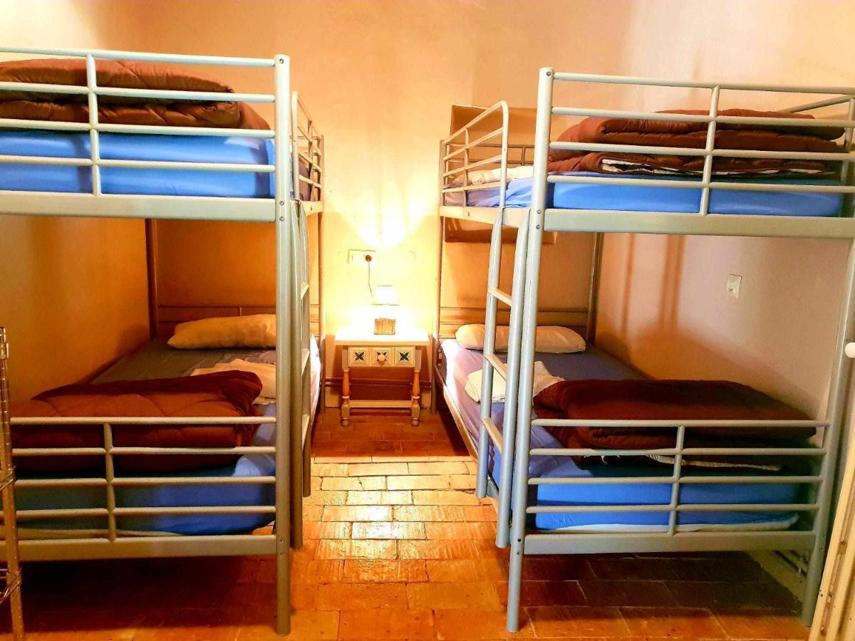 Masia Para Grupos Con Piscina Privada28 Pax Cabanelles 外观 照片