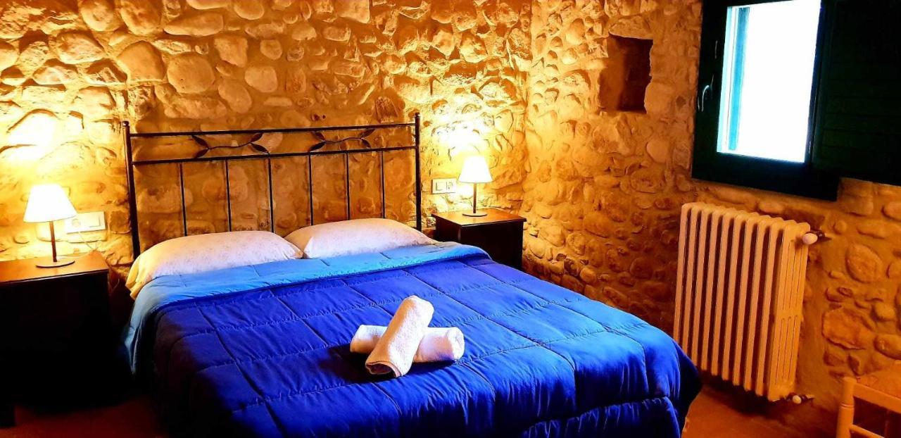 Masia Para Grupos Con Piscina Privada28 Pax Cabanelles 外观 照片